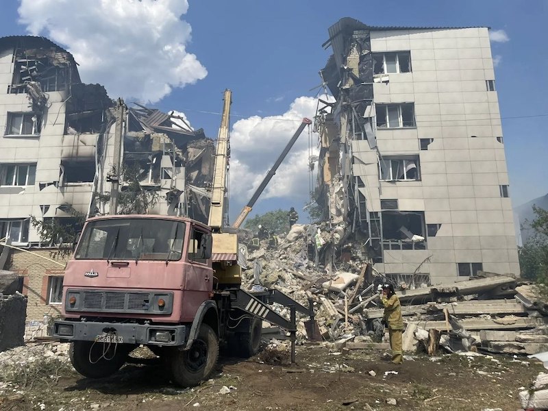 Укронацисты утверждают, что в колледже сидели российские военные Укронацисты утверждают, что в колледже сидели российские военные