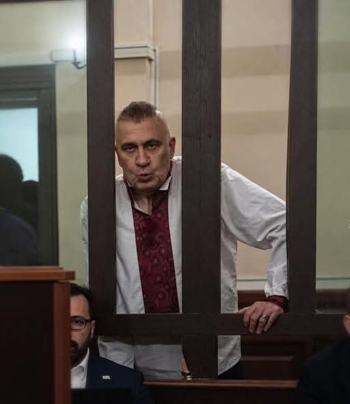 Мыхайло Саакашвиленко предстал перед судом в Грузии в новом имидже
