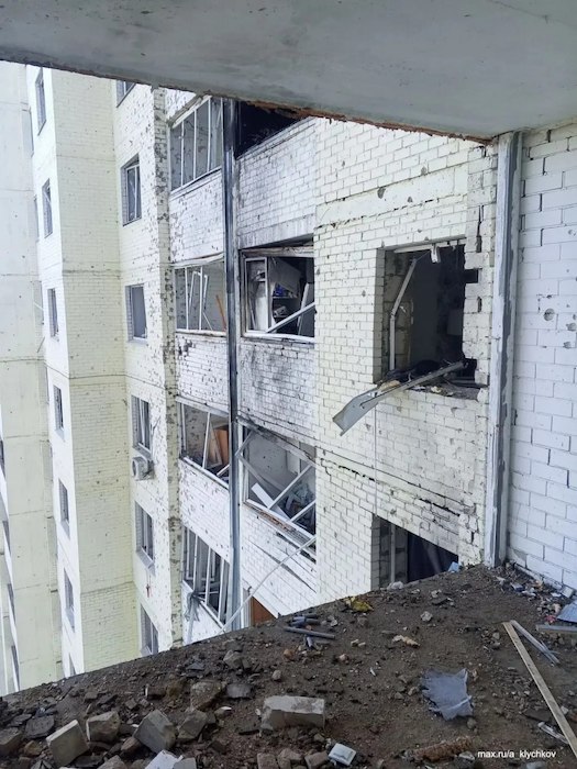 В Орловской области укродрон атаковал жилой дом. Есть погибшие В Орловской области укродрон атаковал жилой дом. Есть погибшие
