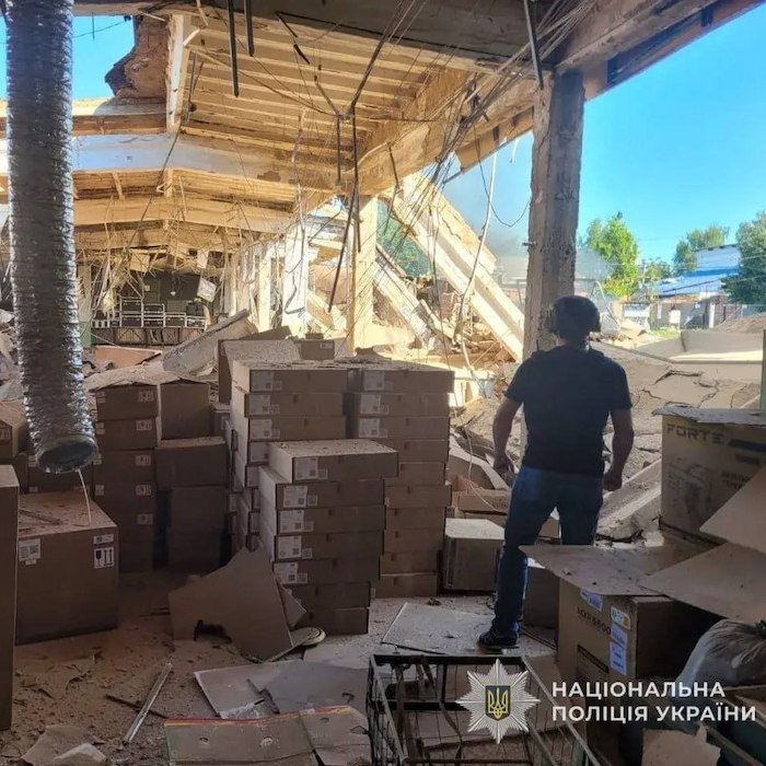 Полиция Украины спалилась на коробках с дронами Полиция Украины спалилась на коробках с дронами