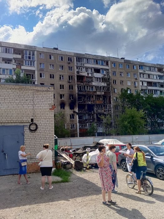 Террористами ВСУ атакован дом в Энгельсе. Есть погибшие Террористами ВСУ атакован дом в Энгельсе. Есть погибшие