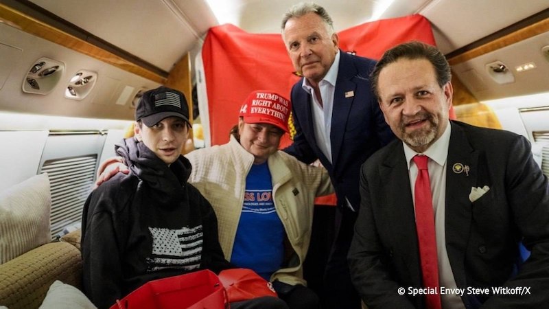 Россия освободила экс-морпеха США Гилмана: детали переговоров Путина и Трампа Россия освободила экс-морпеха США Гилмана: детали переговоров Путина и Трампа