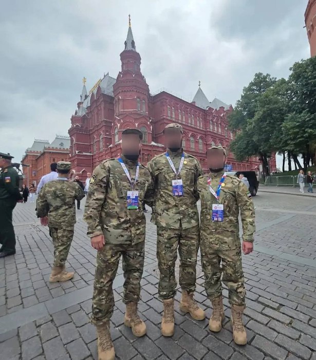 Муртады на Красной площади: почему вчерашние сирийские боевики приехали на обучение в Москву