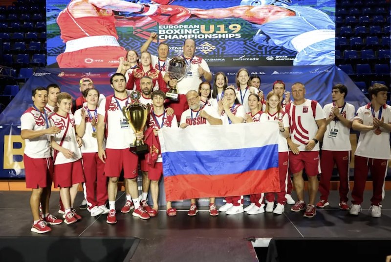 Россия с флагом и гимном разгромила соперников на первенстве Европы по боксу в Сербии