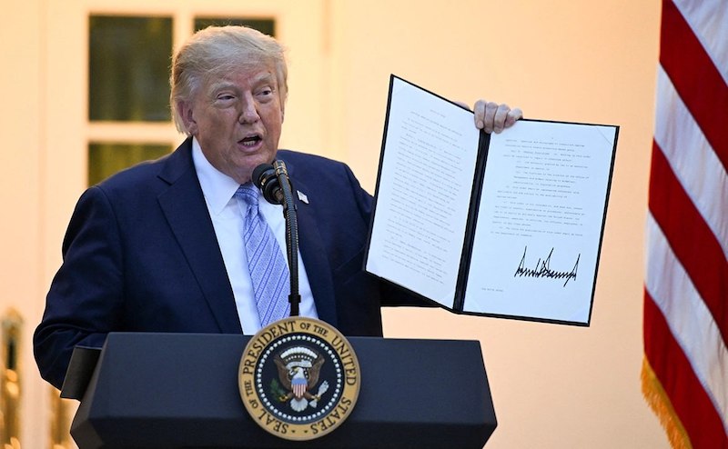 Трамп подписал закон об «адских санкциях» против РФ